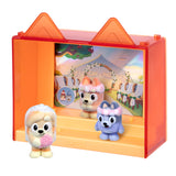 Bluey Fuzzies The Sign Episode Collectibles – 3 Flocked Figures, 5-Slot Display Case & Holographic Card