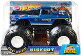1:24 Hot Wheels Monster Trucks Bigfoot – Large Die-Cast Vehicle with Giant Wheels