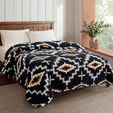 Pendleton Faux Fur Luxe Blanket, Ultra Cozy 700 GSM Polyester Queen/King Blanket
