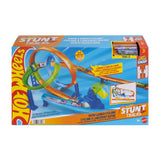 Hot Wheels Stunt Tracks Rapid Launch Cyclone Track Set with 1:64 Die-Cast Car, 2 Loops & 2 Crash Zones