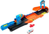 Hot Wheels City Transforming Stunt Garage – Multi-Level Parking, Elevator & Ramps