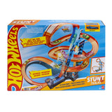 Hot Wheels Sky Crash Tower Motorized Track Set – 20+ Car Storage, Folding Design