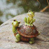 Resin Frog Garden Statue, Waterproof Couple Frogs on Turtle Outdoor Garden Figurine