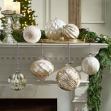Member’s Mark 7-Piece Oversized Shatterproof Christmas Ornament Set, 150 mm & 200 mm